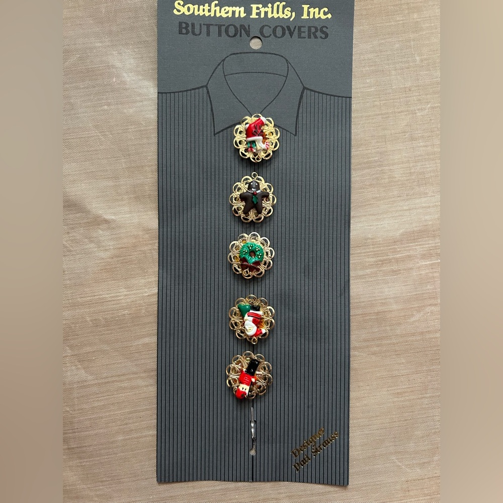 Designer Pati Strauss Christmas Santa Wreath Stocking Button Covers Vintage